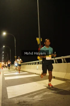 Runner Photo 2678102
