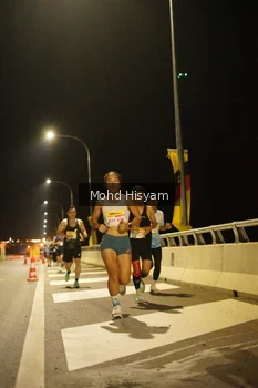 Runner Photo 2678116