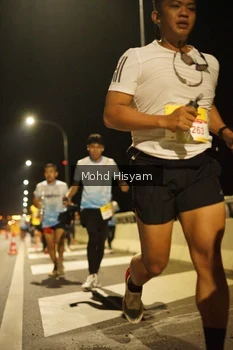 Runner Photo 2678136
