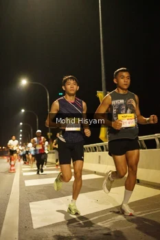 Runner Photo 2678137