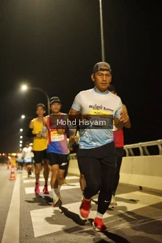 Runner Photo 2678151