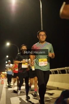 Runner Photo 2678180