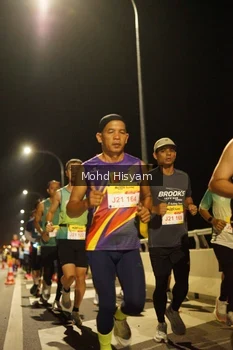 Runner Photo 2678201