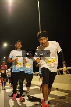 Runner Photo 2678215