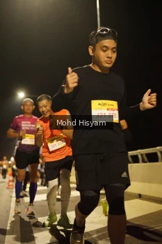 Runner Photo 2678216