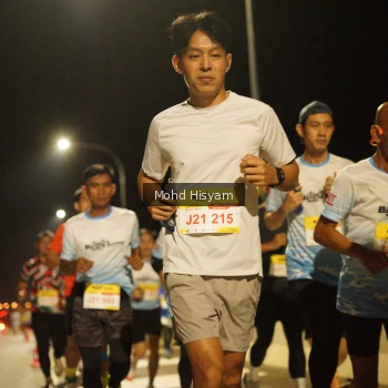 Runner Photo 2678235