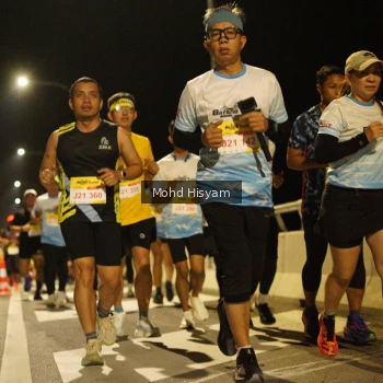 Runner Photo 2678256
