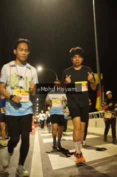 Runner Photo 2678336