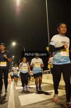 Runner Photo 2678342
