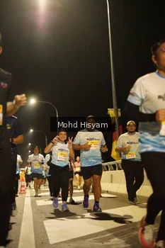 Runner Photo 2678343