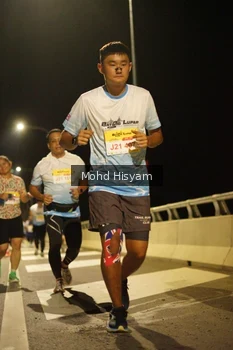 Runner Photo 2678474