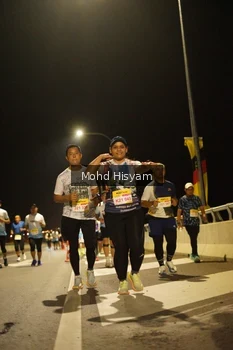 Runner Photo 2678494