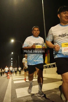 Runner Photo 2678510