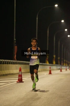 Runner Photo 2678588