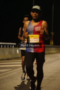 Runner Photo 2678755
