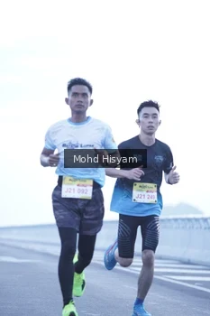 Runner Photo 2681069
