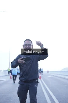 Runner Photo 2681128