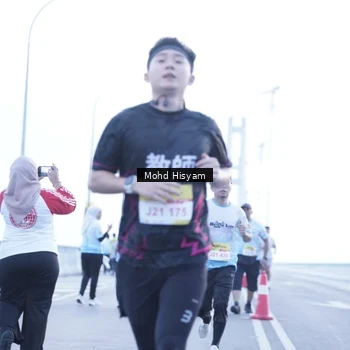 Runner Photo 2681135