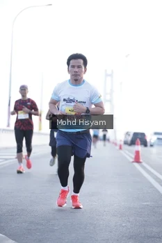 Runner Photo 2681471