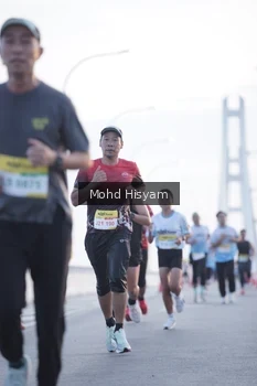 Runner Photo 2681533