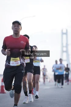 Runner Photo 2681537
