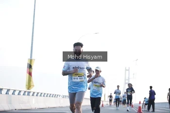 Runner Photo 2681861