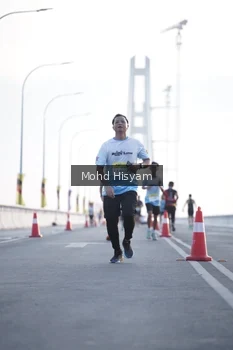 Runner Photo 2681926