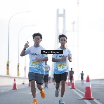 Runner Photo 2681932