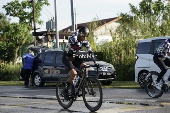 Runner Photo 2682248