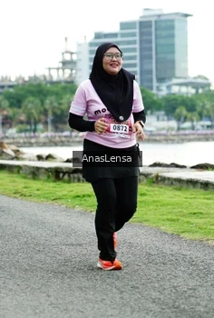 Runner Photo 2683813