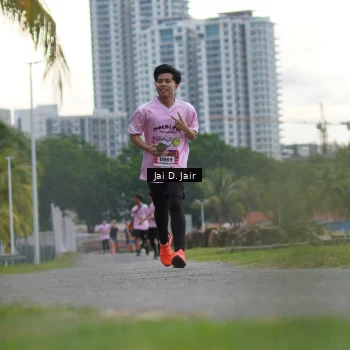 Runner Photo 2684424