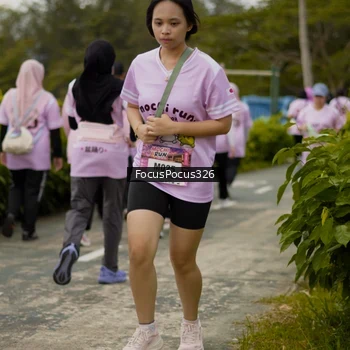 Runner Photo 2702464