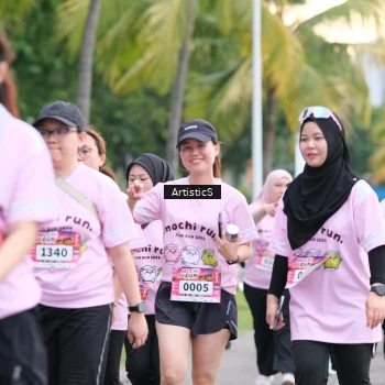 Runner Photo 2702544