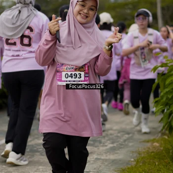 Runner Photo 2702547