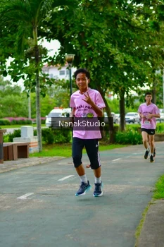 Runner Photo 2703304