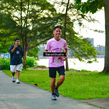 Runner Photo 2703354