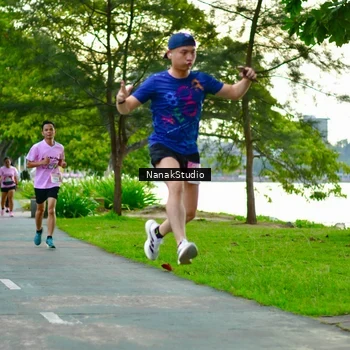 Runner Photo 2703420