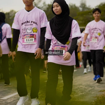 Runner Photo 2704014