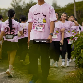 Runner Photo 2704041