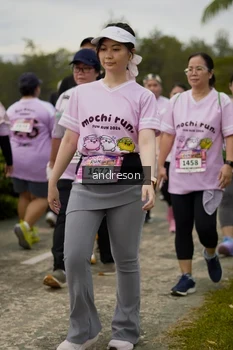 Runner Photo 2704221