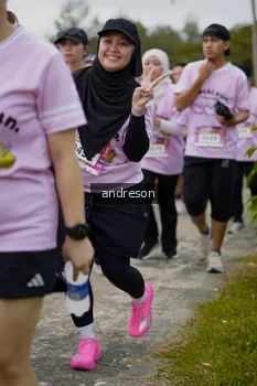 Runner Photo 2705137