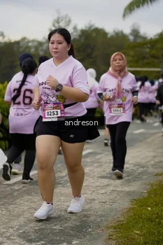 Runner Photo 2705341
