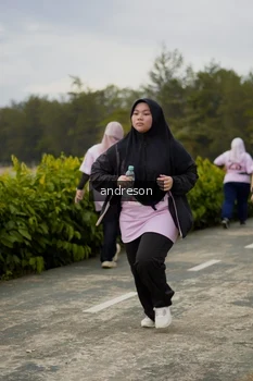 Runner Photo 2705360