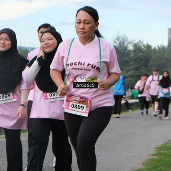 Runner Photo 2706685
