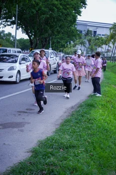 Runner Photo 2715043