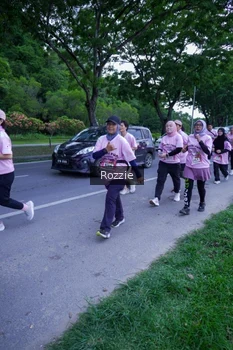 Runner Photo 2715109