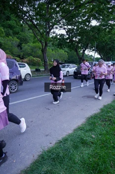 Runner Photo 2715114