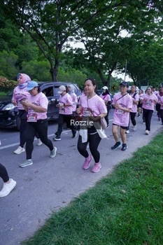 Runner Photo 2715120
