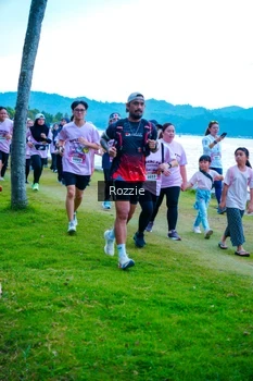 Runner Photo 2715256