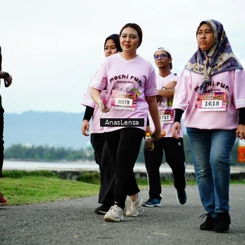 Runner Photo 2717068